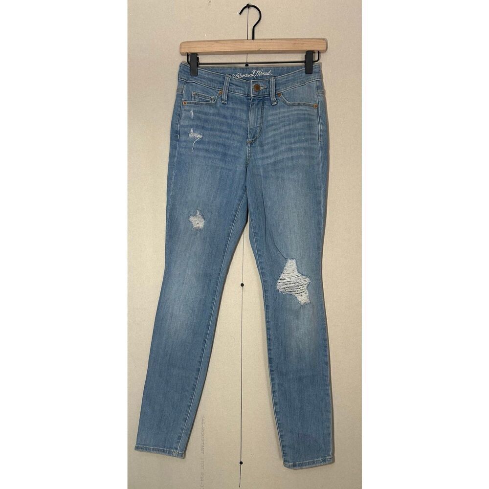 Universal Thread Jeans Women's Size 25 R Distressed High Rise Skinny Blue Denim